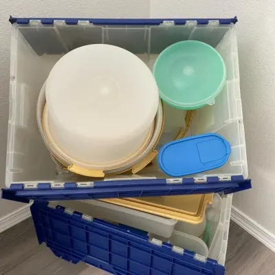 Mystery Lot Of Vintage Tupperware