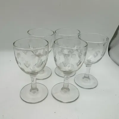 Cross Cross & Punties Glassware