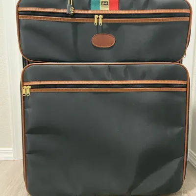 Lark Upright Wheeled Suitcase