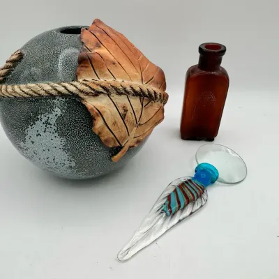 Ceramic Vase With Snuff Bottle & Blown Glass Bottle Stopper 