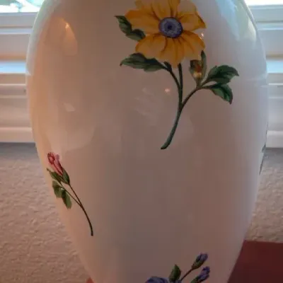 Vintage Tiffany & Co Sintra Pattern Porcelain Vase