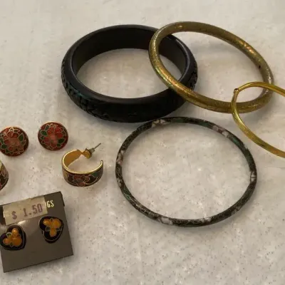Black Cinnabar Bracelet with Chinese Enamel Jewelry and Brass-tone Bracelets