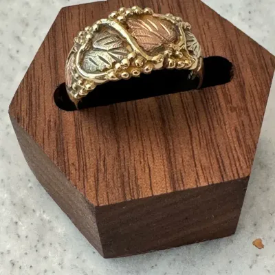 Black Hills Gold Ring 