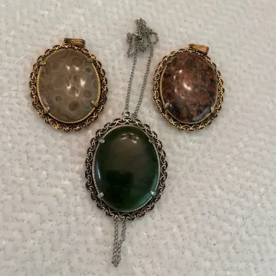 Oval Cabochon Pendants And Necklaces