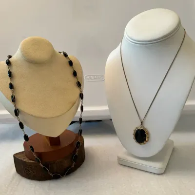 1/20 Good Filled Chain With Pendant & Black Coral Necklace