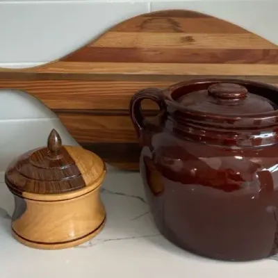 Vintage Brown Glaze Bean Pot Crock With Wood Cutting Board And Candy Dish
