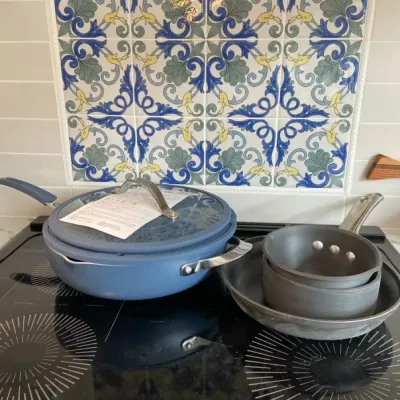 Calphalon And Tramontina Cookware 