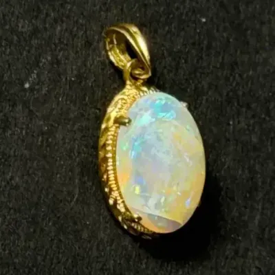 14K Gold Opal Cabochon Pendant in Original Opal Creations Ltd Box