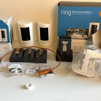 Ring Stickup Cams (2), Mounting Brackets, Batteries And Charging Vase