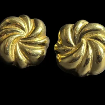 14K Gold Sculptural Puffed Swirl Earrings With Hinge Backs