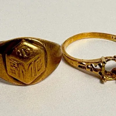 14K Gold Rings (2): Signet & Filigree Solitaire Mount