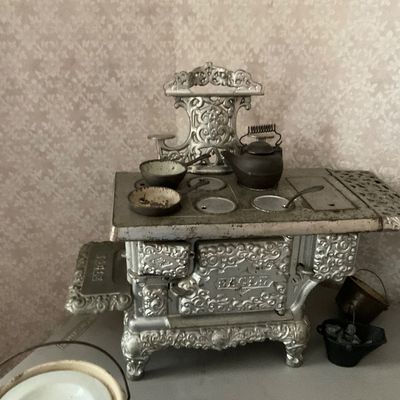 Sale Photo Thumbnail #44