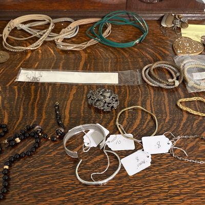Sale Photo Thumbnail #144