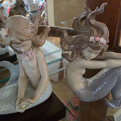Sale Photo Thumbnail #8: Lladro Illusion Mermaid Figurine #1413