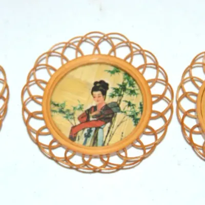 Oriental plates