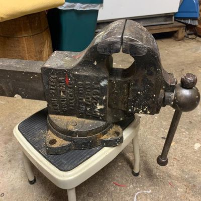 Sale Photo Thumbnail #52: Parker vise w/ wrench, # 249X. Ask staff for wrench.