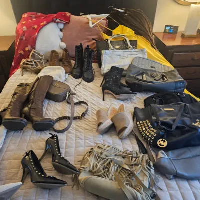 Sale Photo Thumbnail #50