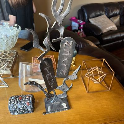 Sale Photo Thumbnail #2