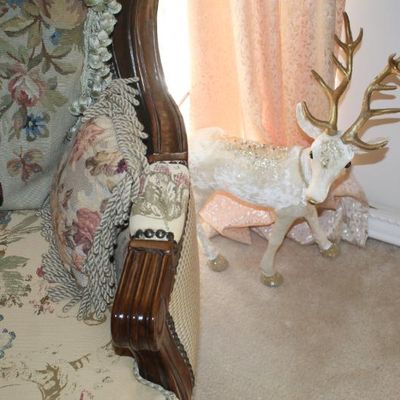 Sale Photo Thumbnail #129