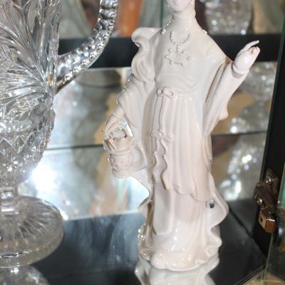 Sale Photo Thumbnail #144