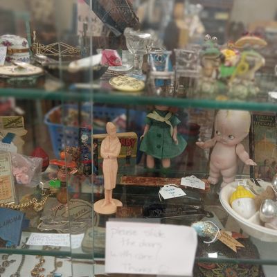 Sale Photo Thumbnail #130