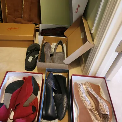 Sale Photo Thumbnail #36