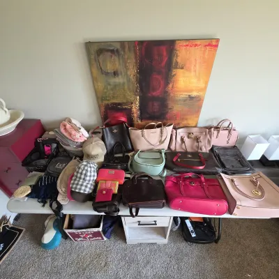 Sale Photo Thumbnail #43