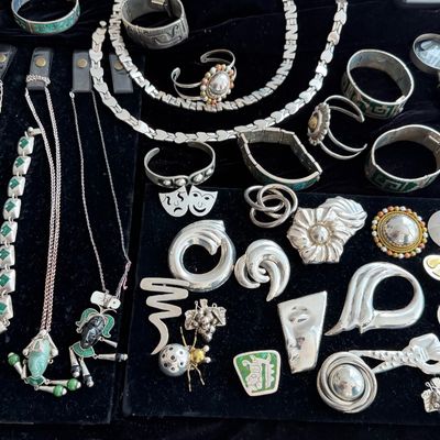 Sale Photo Thumbnail #60