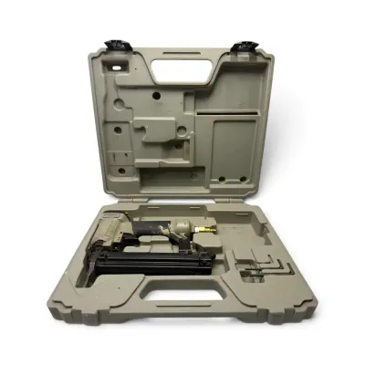 Porter-Cable Pneumatic Brad Nailer w/ Gray Carrying Case