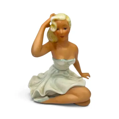 Schaubach Kunst / W. Göbel, Germany Porcelain Woman