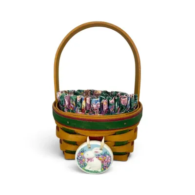 Small 1999 Longaberger Easter Basket