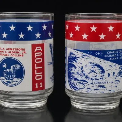 Sale Photo Thumbnail #163: Apollo 11 and Surveyor 3 Glass Tumblers Pair