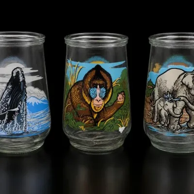 Sale Photo Thumbnail #37: Set of Three Animal-Themed Glass Tumblers