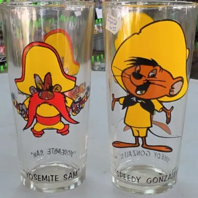 Sale Photo Thumbnail #391: Yosemite Sam and Speedy Gonzales Character Glasses