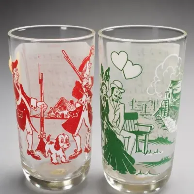 Sale Photo Thumbnail #313: Pair of Printed Glass Tumblers With Red and Green Designs