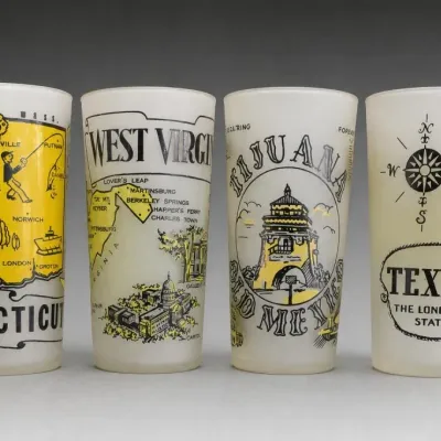 Sale Photo Thumbnail #256: Assorted State Souvenir Glass Tumblers