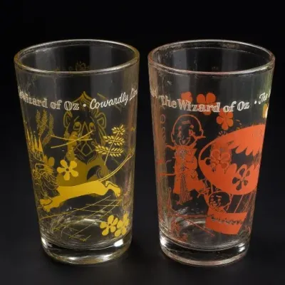 Sale Photo Thumbnail #373: The Wizard of Oz Character Glasses Pair