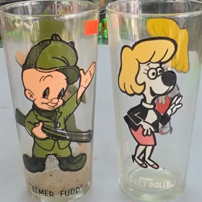 Sale Photo Thumbnail #382: Elmer Fudd and Sweet Polly Glass Tumblers