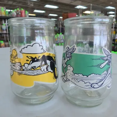 Sale Photo Thumbnail #254: Looney Tunes Character Glasses Pair