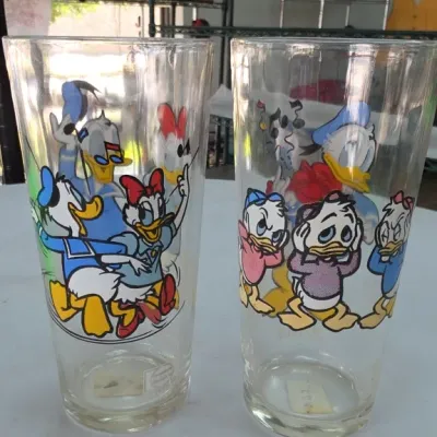 Sale Photo Thumbnail #177: Donald Duck Family Character Glass Tumblers Pair