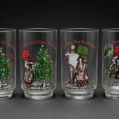 Sale Photo Thumbnail #271: Set of Four Christmas-Themed Glass Tumblers
