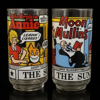 Sale Photo Thumbnail #106: Little Orphan Annie and Moon Mullins Comic Glasses