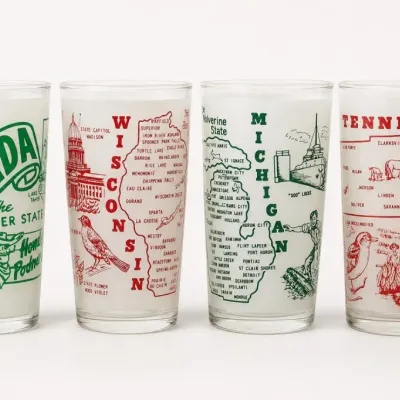 Sale Photo Thumbnail #75: State Souvenir Glass Tumblers Group