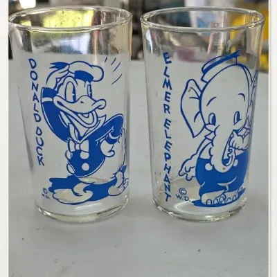 Sale Photo Thumbnail #34: Donald Duck and Elmer Elephant Character Glasses