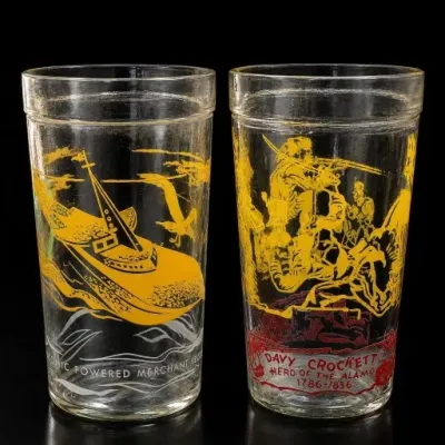 Sale Photo Thumbnail #130: Davy Crockett and Ship Themed Glass Tumblers