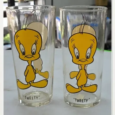 Sale Photo Thumbnail #64: Pair of Tweety Character Glasses