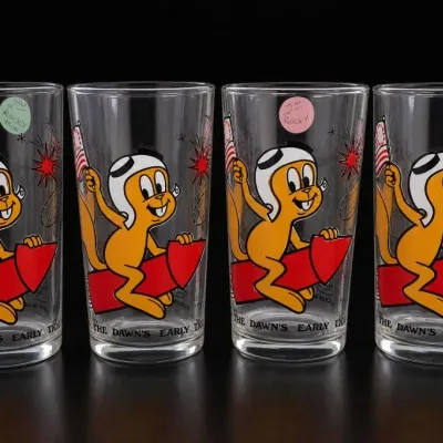 Sale Photo Thumbnail #352: Set Of Four Glasses With Cartoon Cat On Rocket