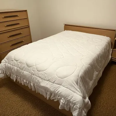 Sale Photo Thumbnail #5: Heywood-Wakefield Mid-Century Modern Bedroom Set 