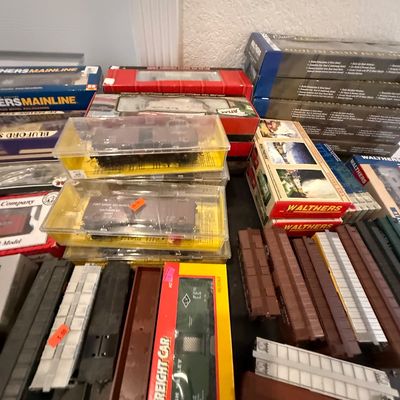 Sale Photo Thumbnail #504