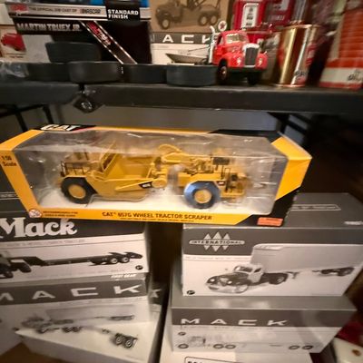 Sale Photo Thumbnail #441